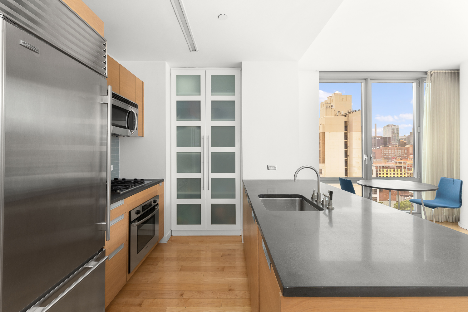310 W 52ND Street 14H