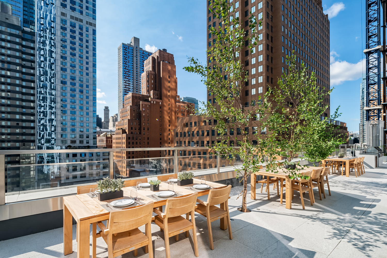 1 CITY Point 24F
