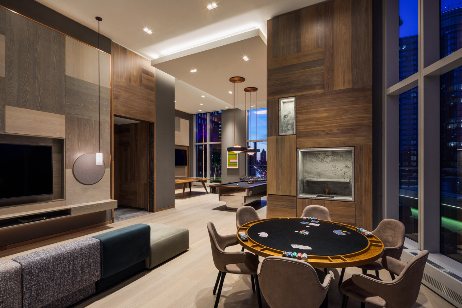 1 CITY Point 59E