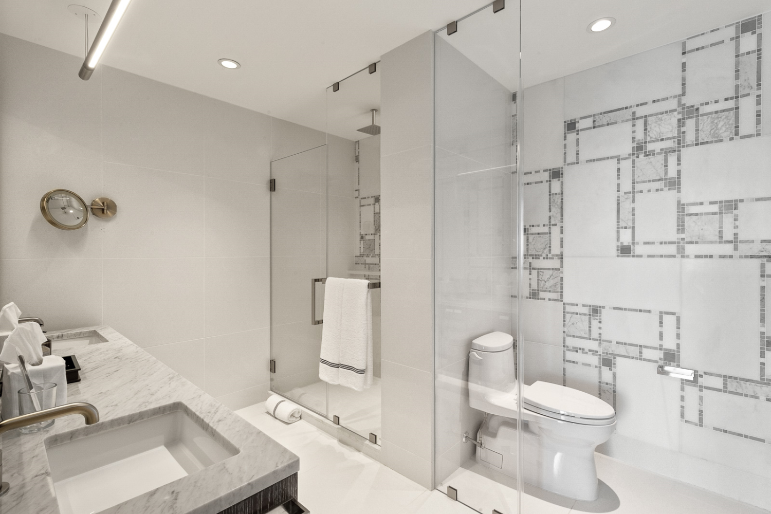 1 CITY Point 59E