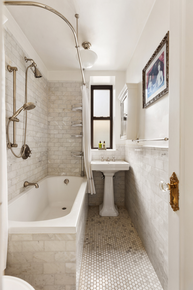 74 W 68TH Street 7F