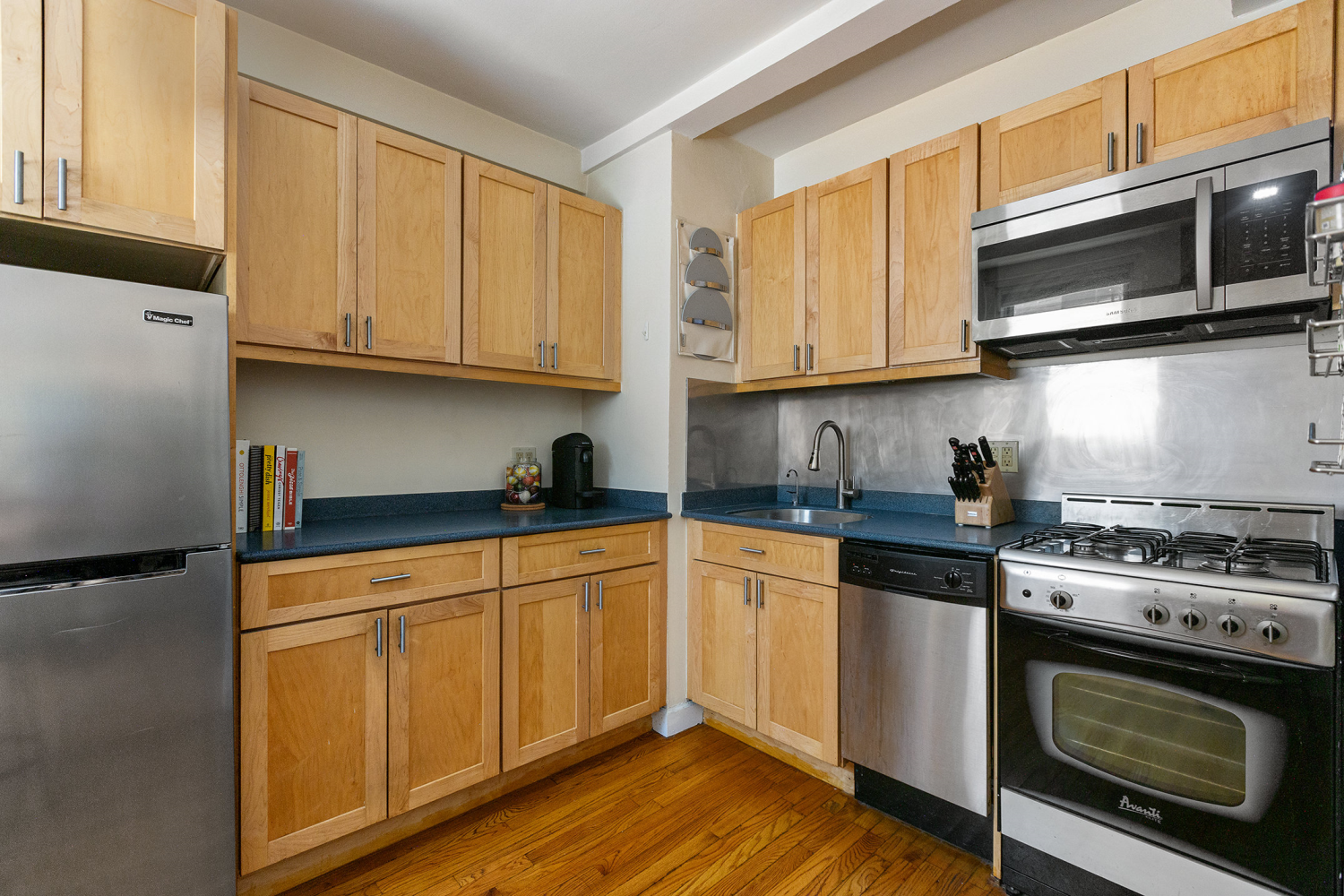 155 E 49TH Street 5G