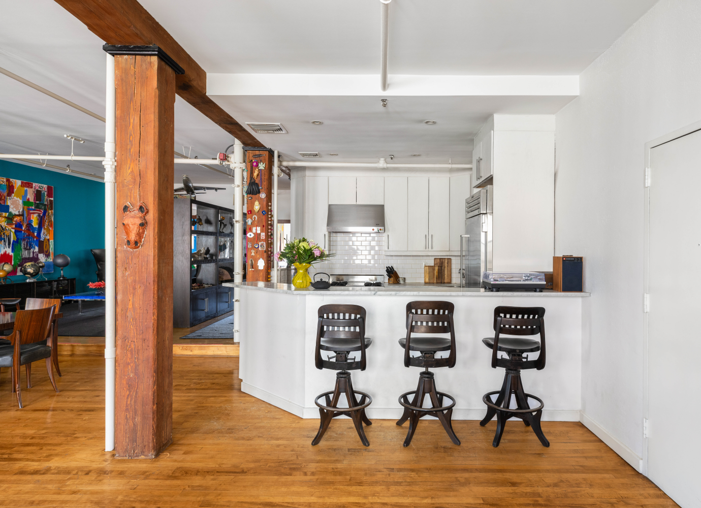 351 W BROADWAY 4