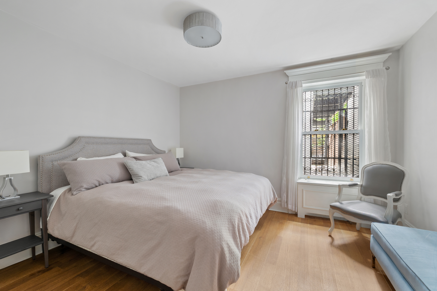 146 ST JOHNS Place