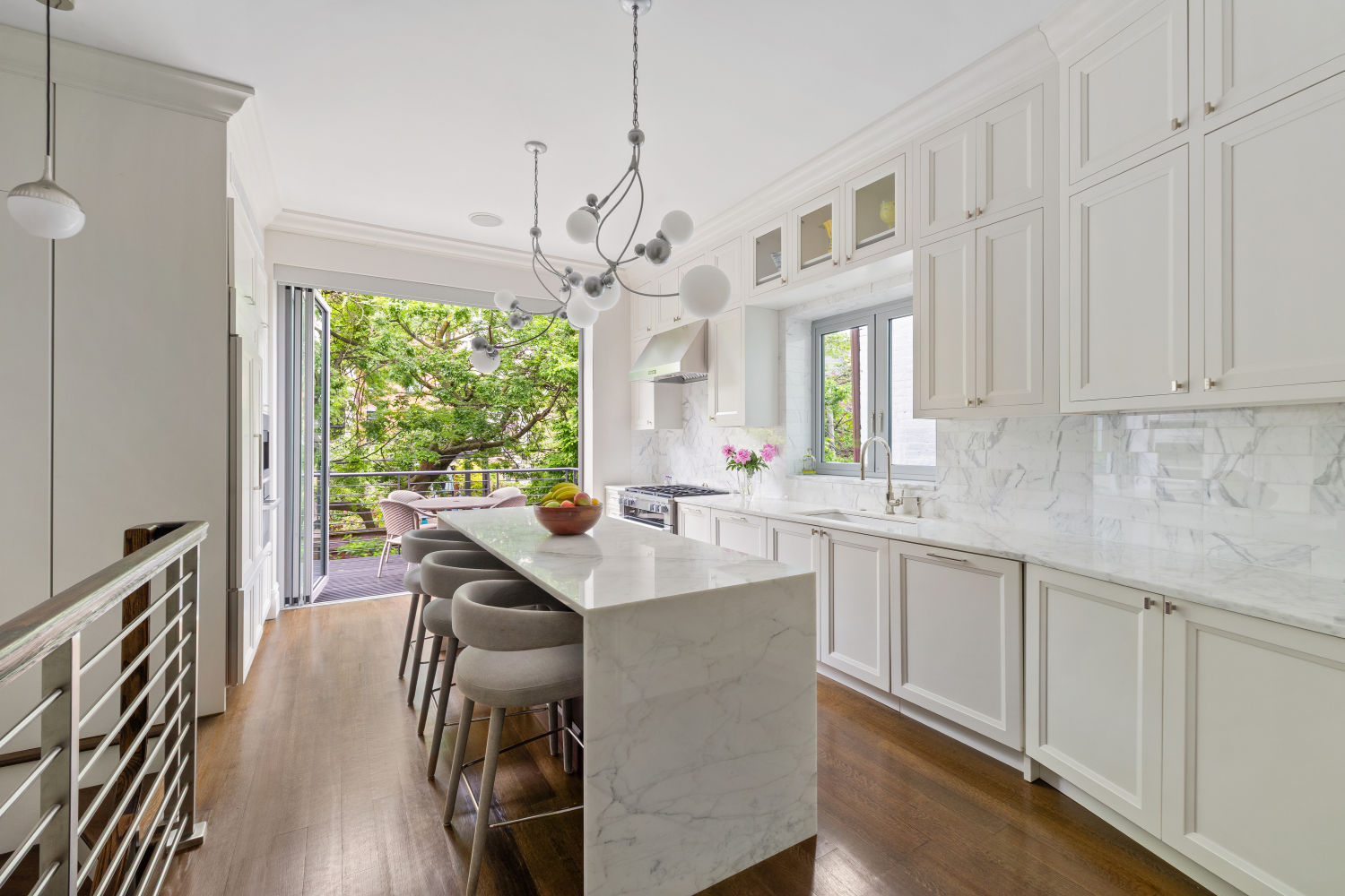 146 ST JOHNS Place