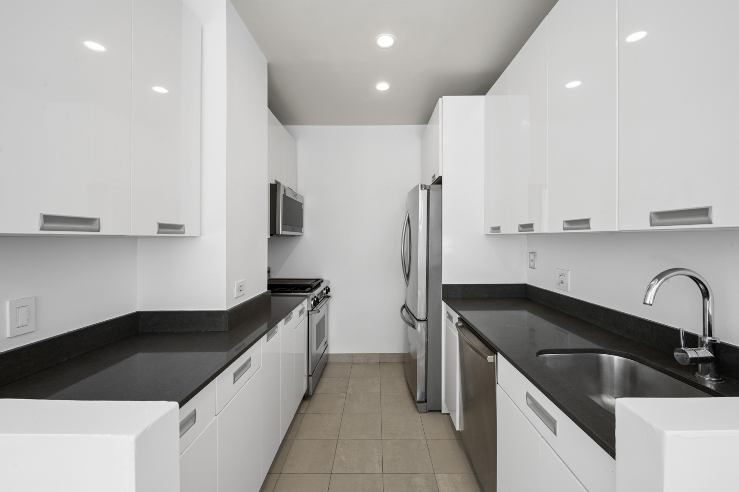 99 JOHN Street 1405