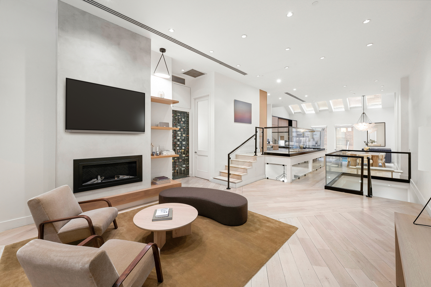 53 WARREN Street 1