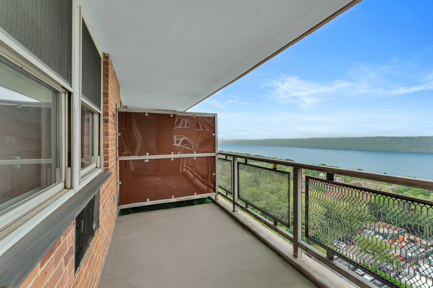 5700 ARLINGTON Avenue 20K