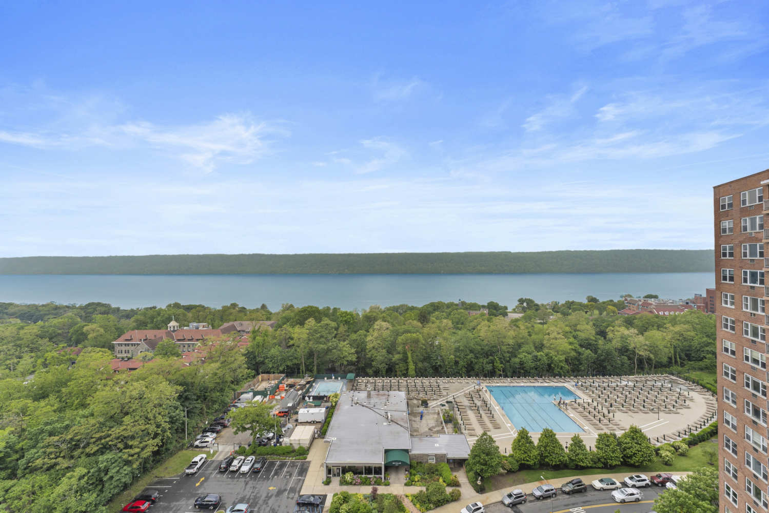 5700 ARLINGTON Avenue 20K