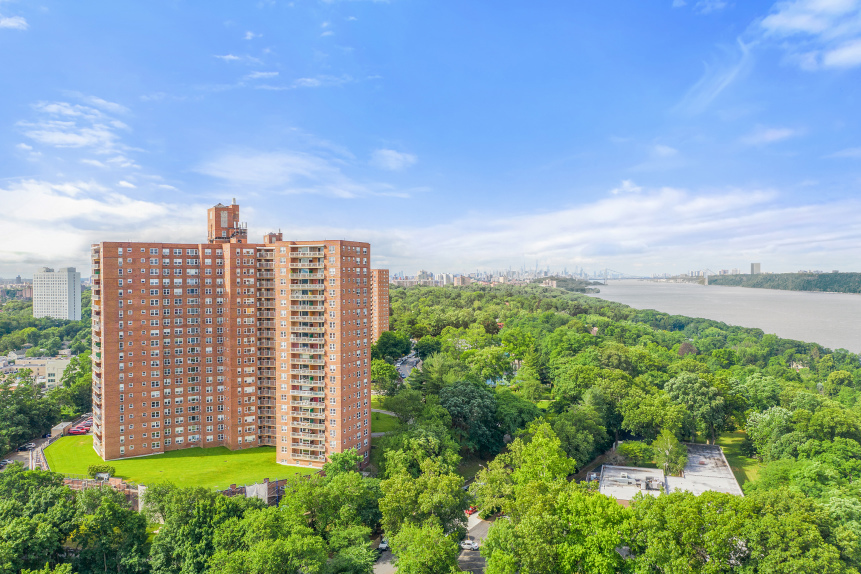 5700 ARLINGTON Avenue 20K