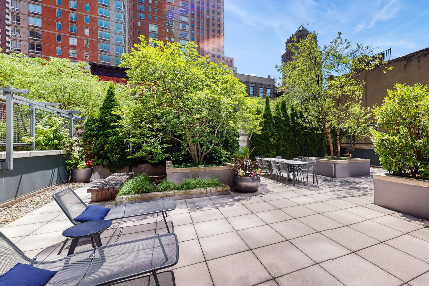 310 W 52ND Street 17A