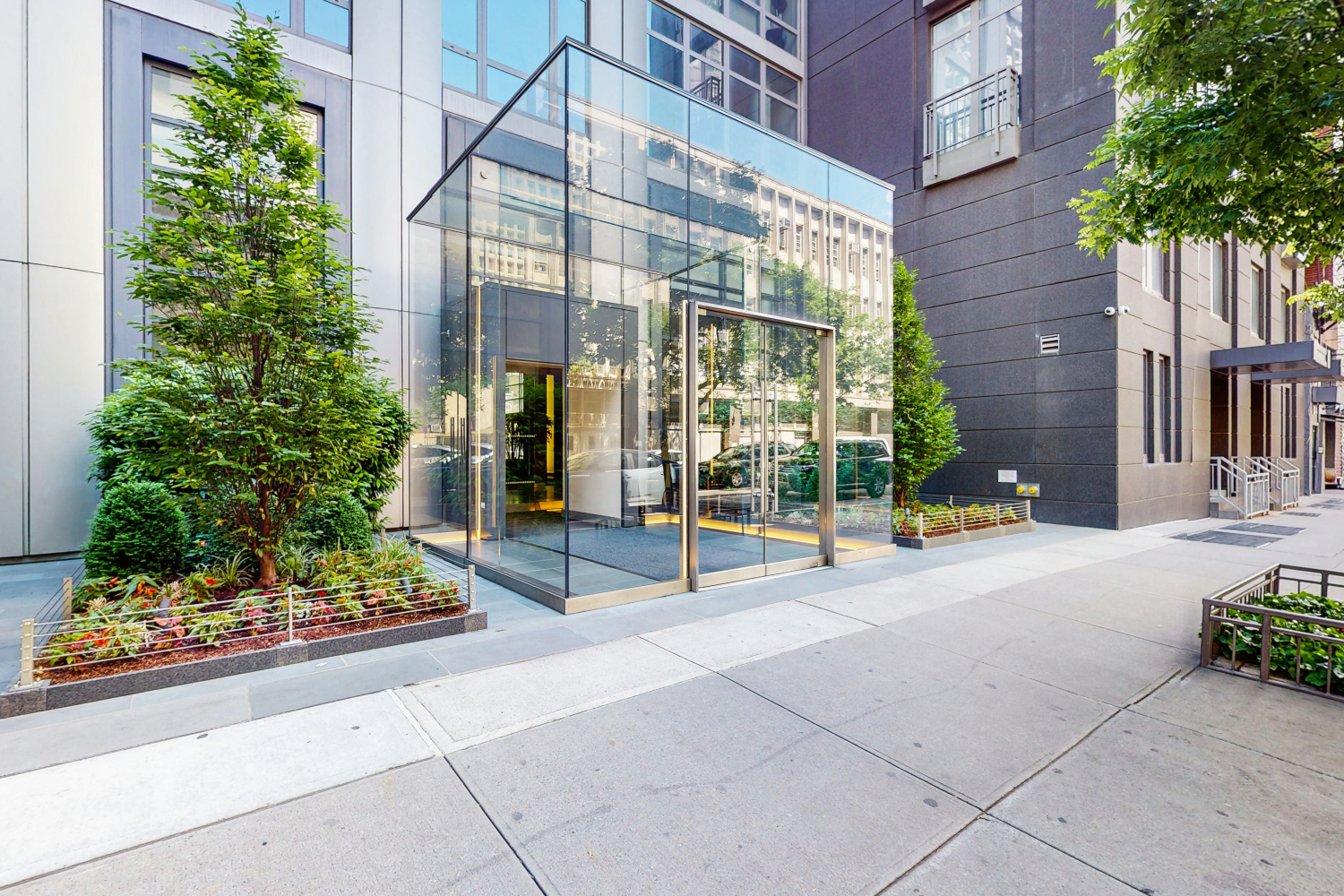 310 W 52ND Street 17A