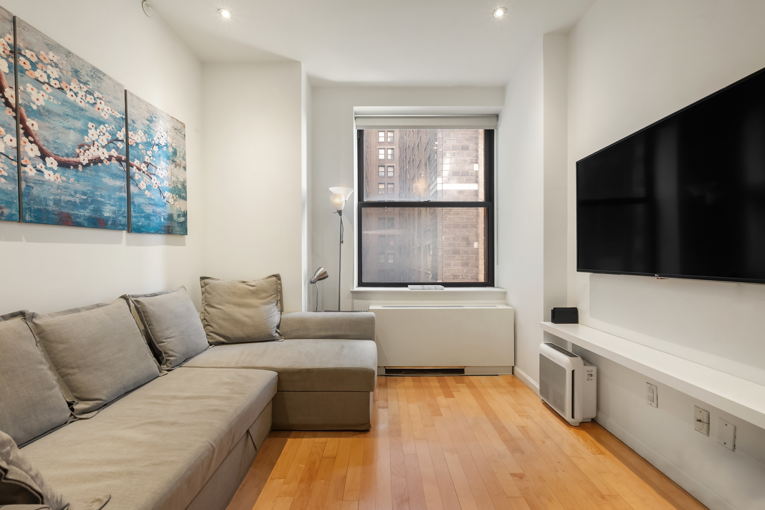 20 WEST Street 15H