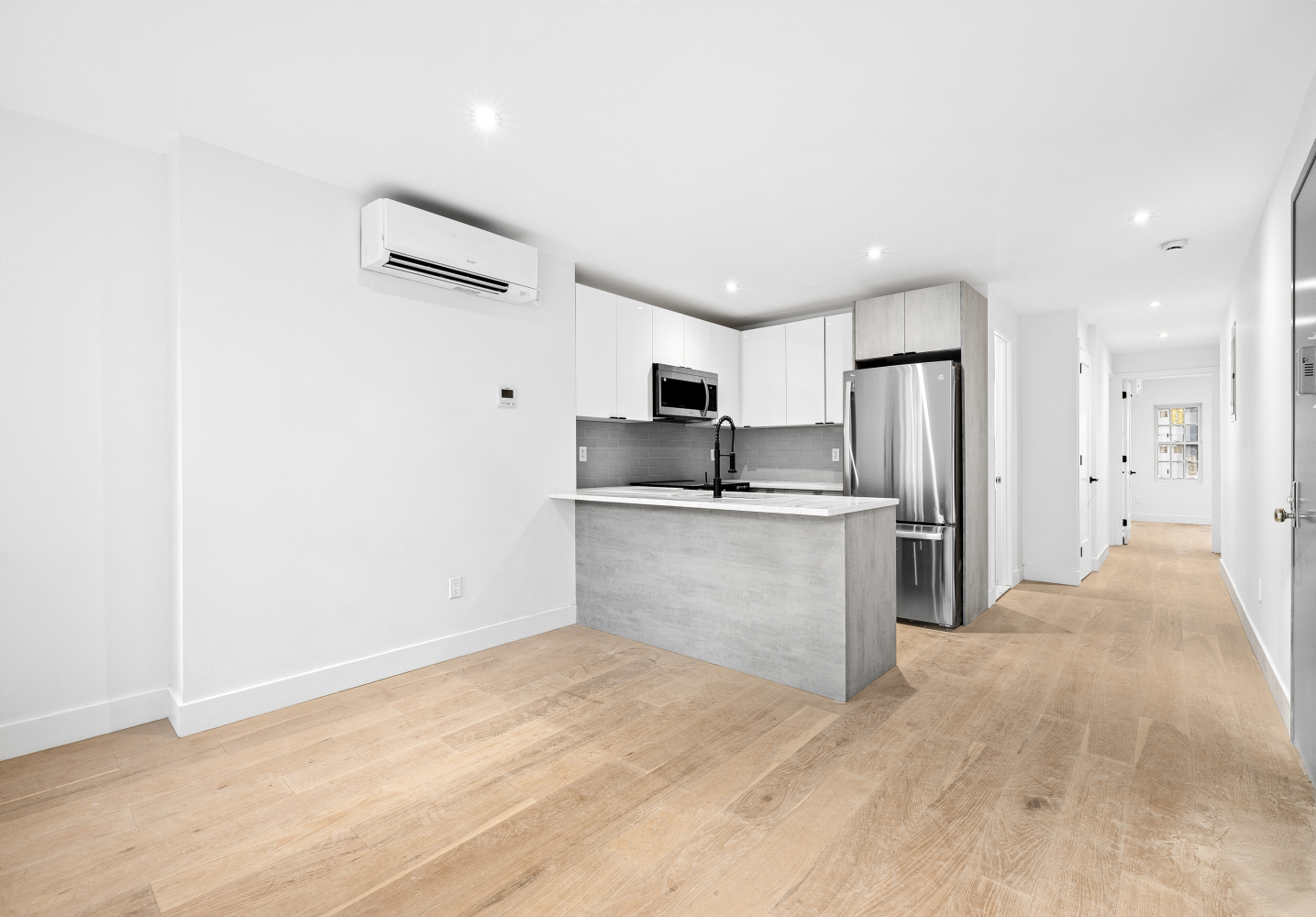 113 W 13TH Street BUILDING