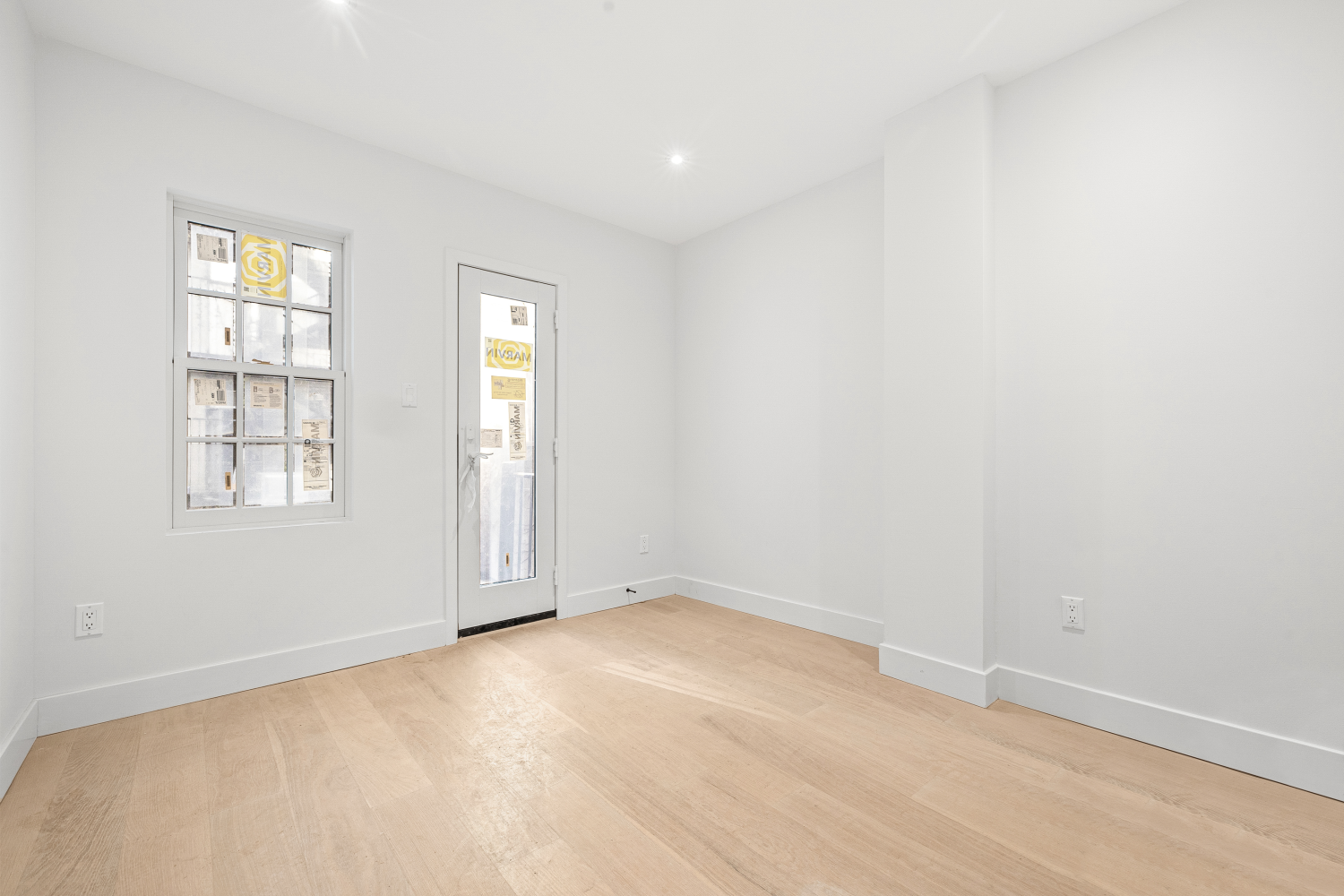 113 W 13TH Street BUILDING