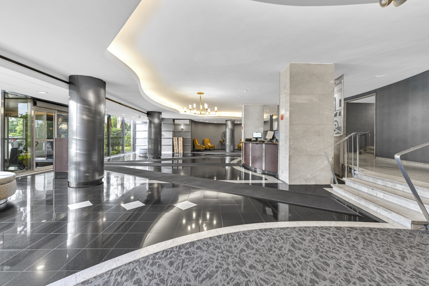 5700 ARLINGTON Avenue 5D