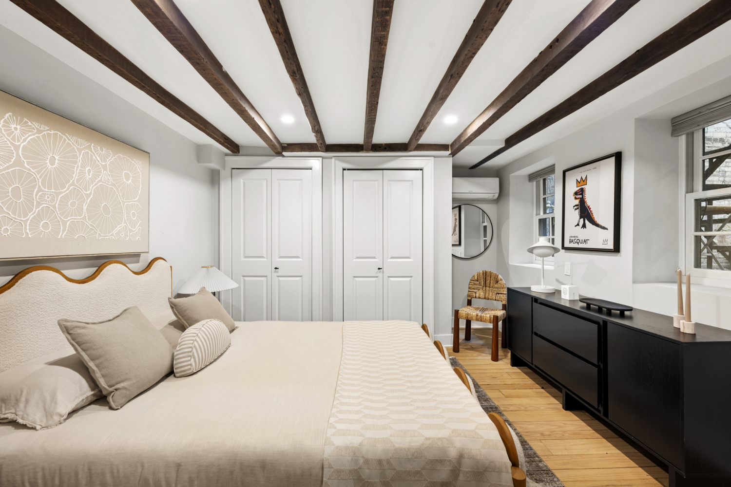 197 W HOUSTON Street