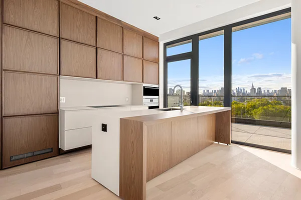 28 HERBERT Street PHA