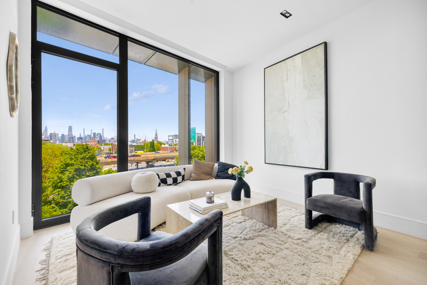 28 HERBERT Street 4AA