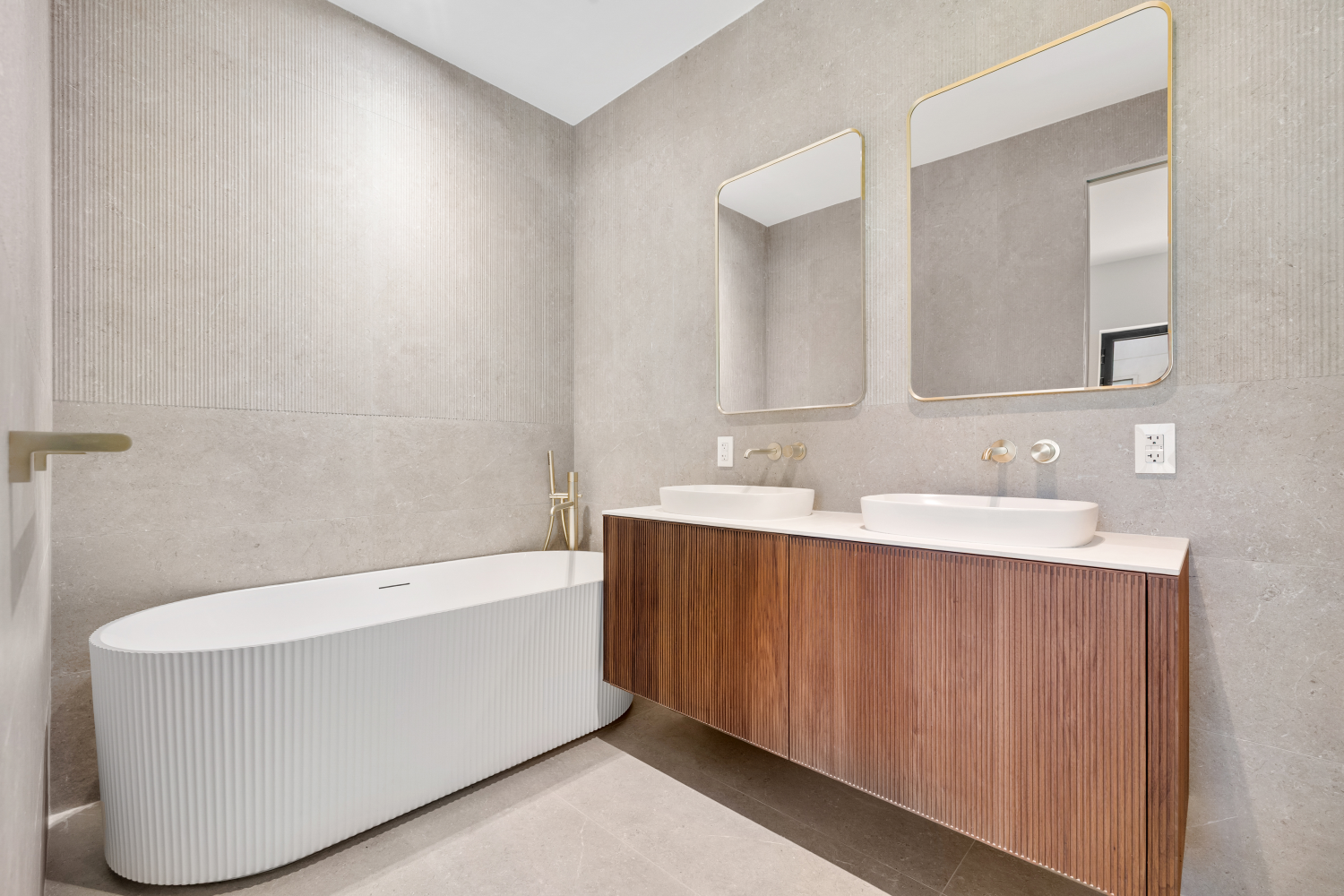 28 HERBERT Street 4AA