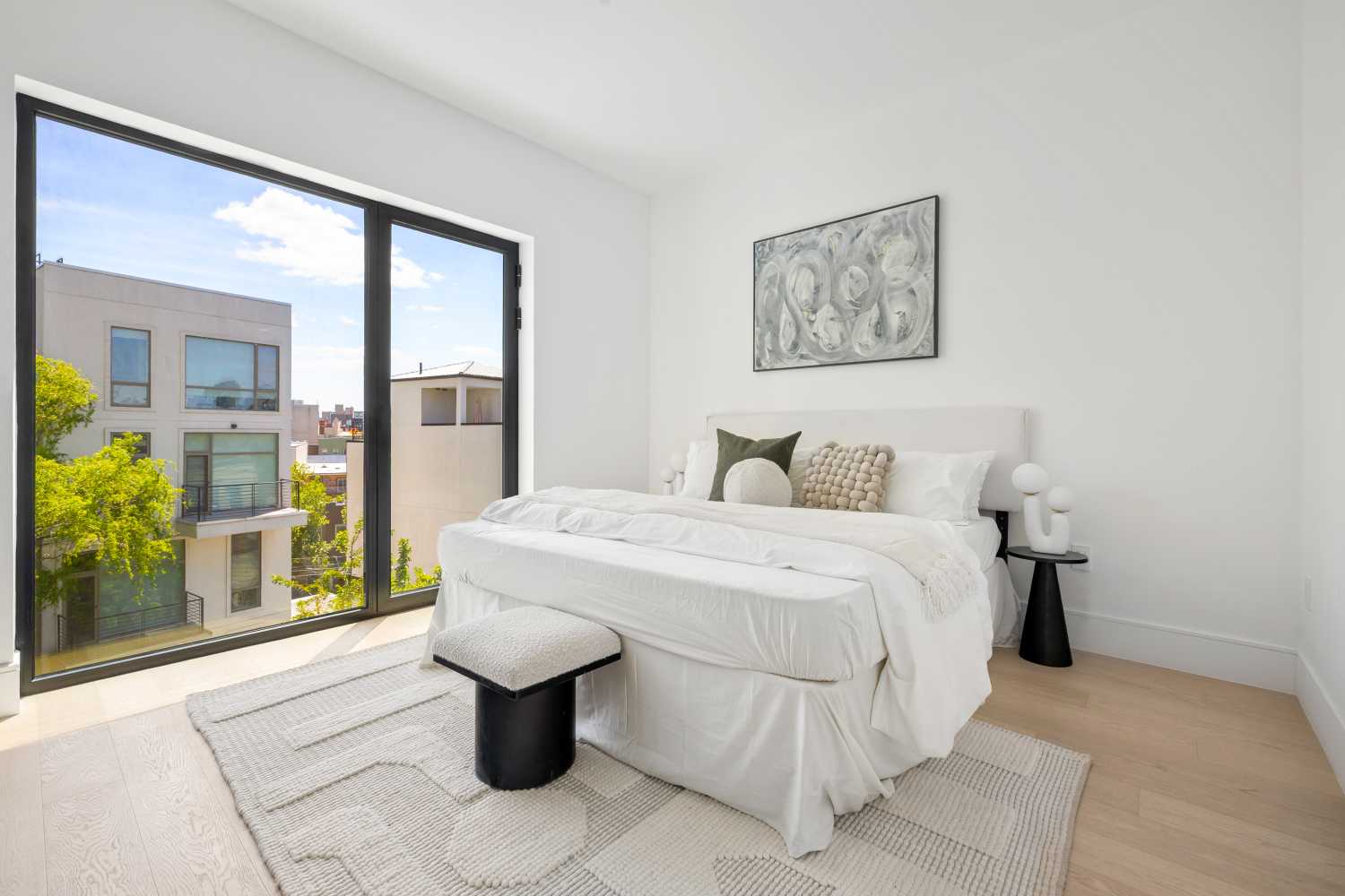 28 HERBERT Street 4AA