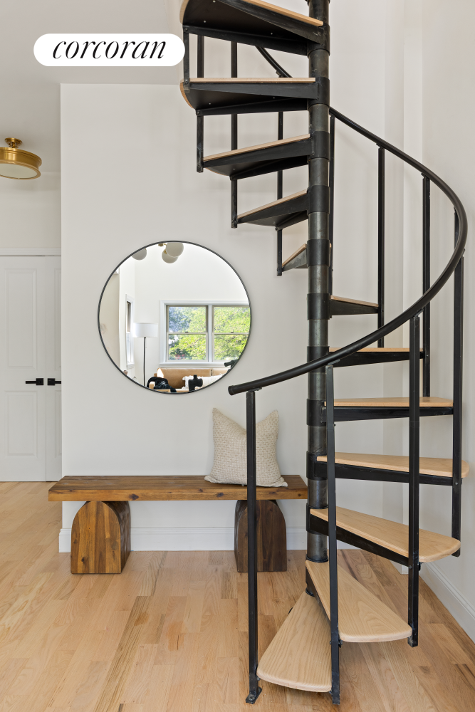 91 DOUGLASS Street 5