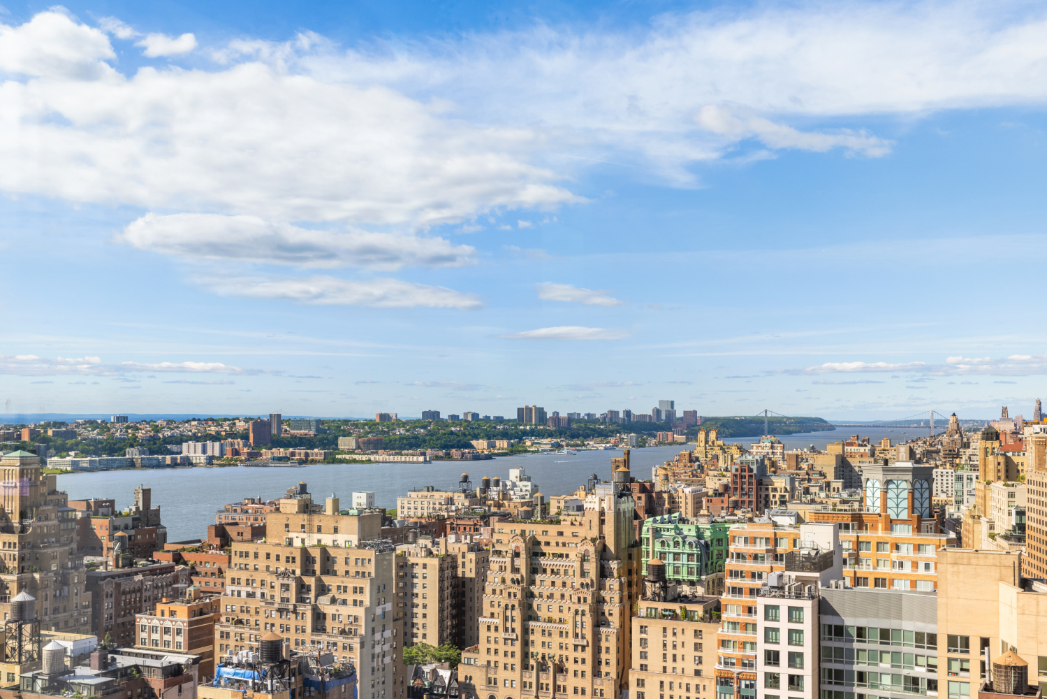 200 AMSTERDAM Avenue 27C