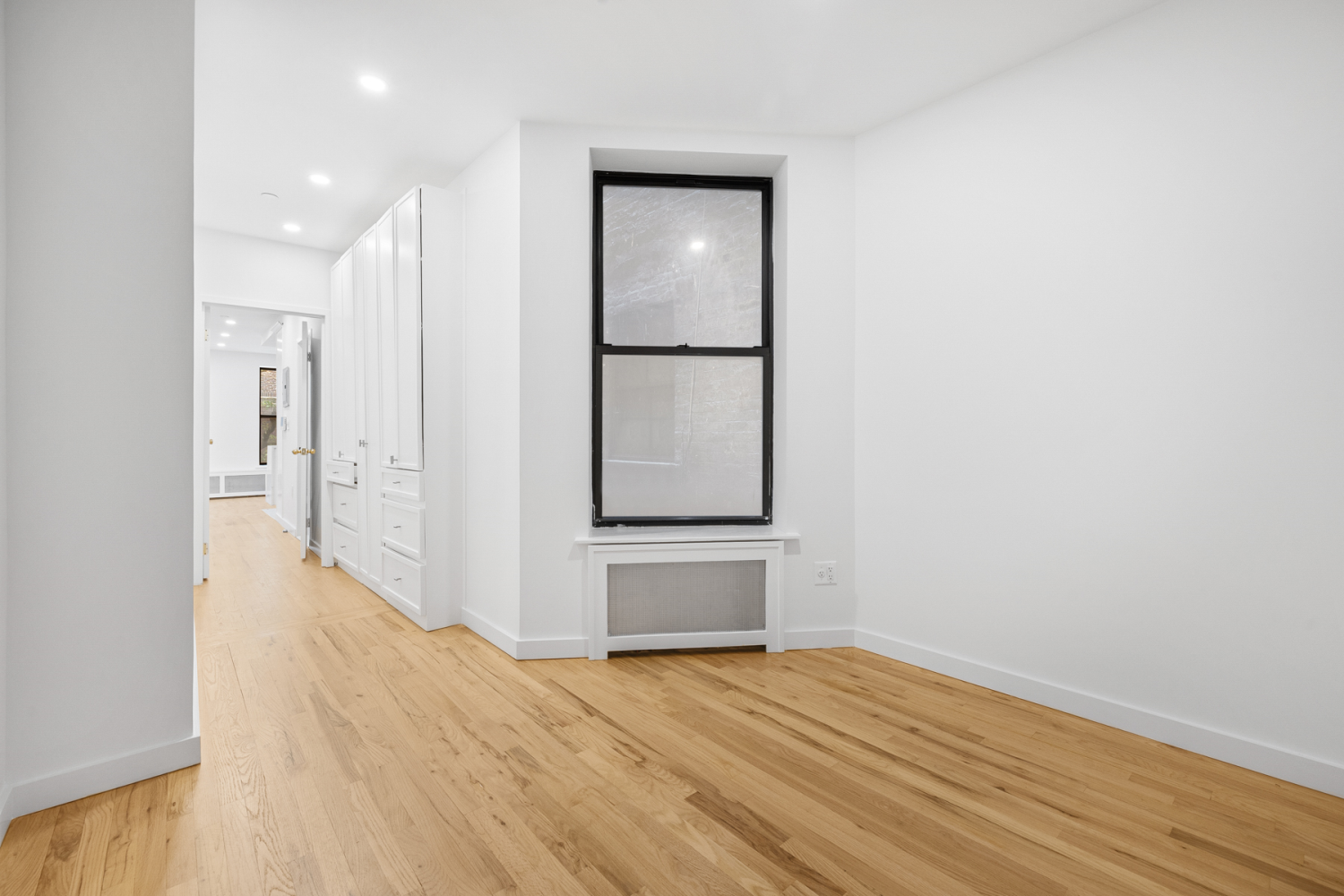 27 W 84TH Street 2FW