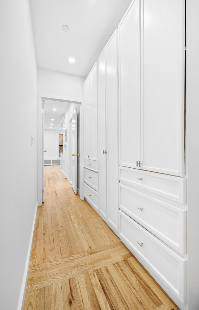 27 W 84TH Street 2FW