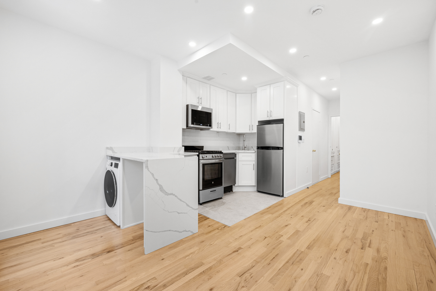27 W 84TH Street 2FW