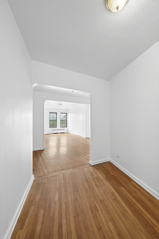 265 RIVERSIDE Drive 6D
