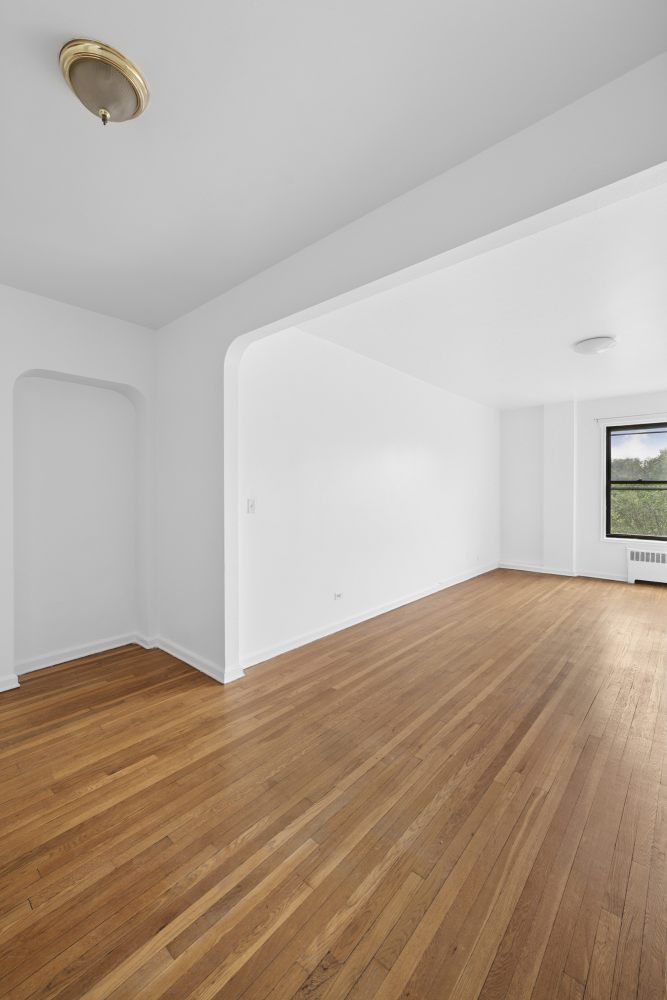 265 RIVERSIDE Drive 6D