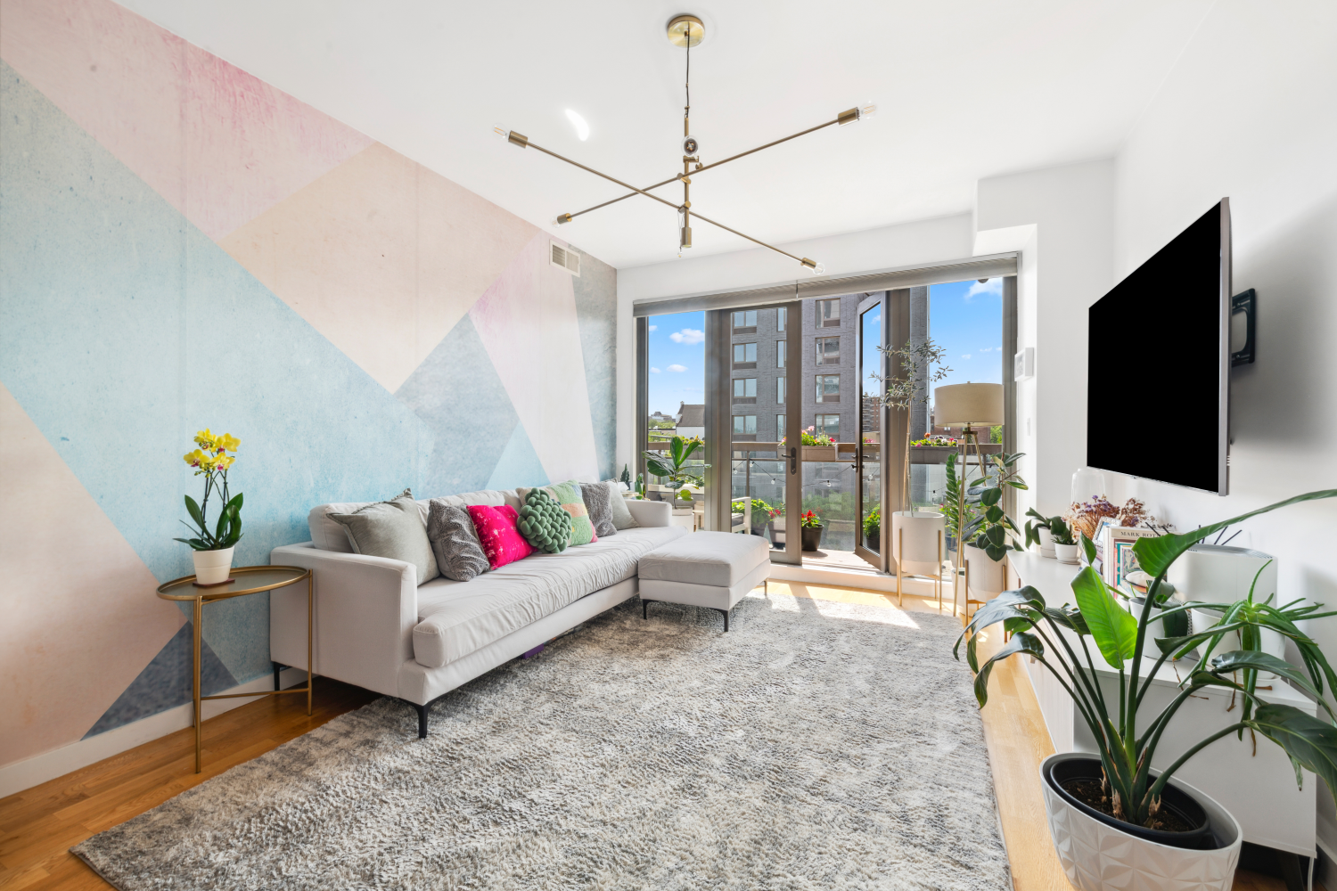 500 4TH Avenue 6D