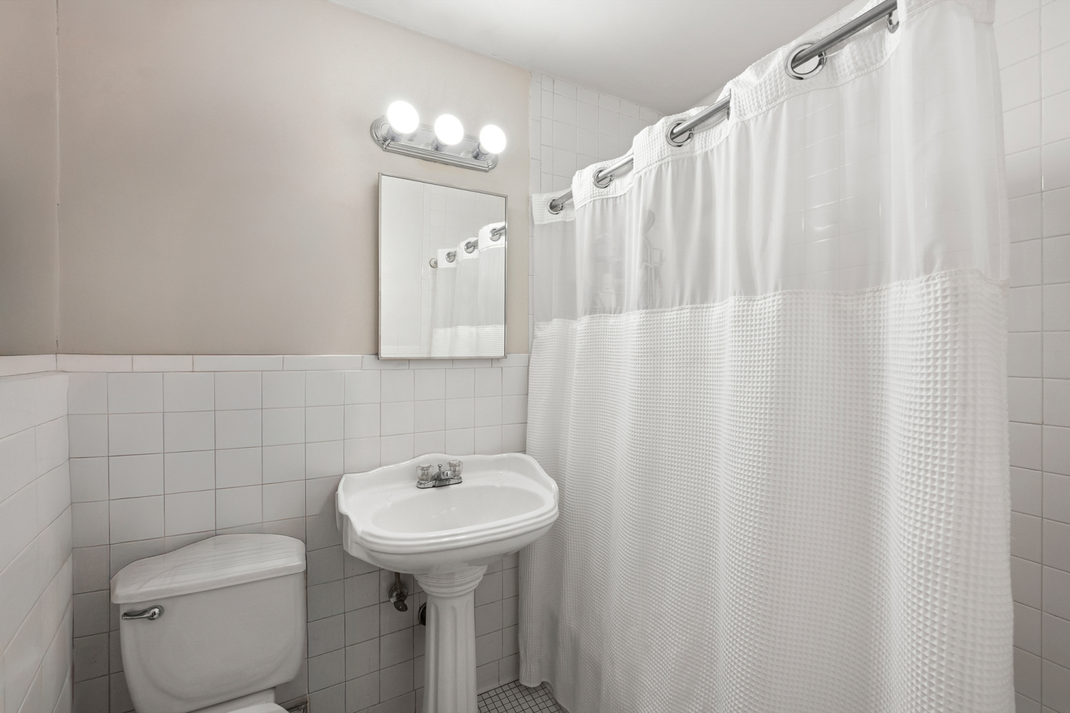 324 PEARL Street 4E