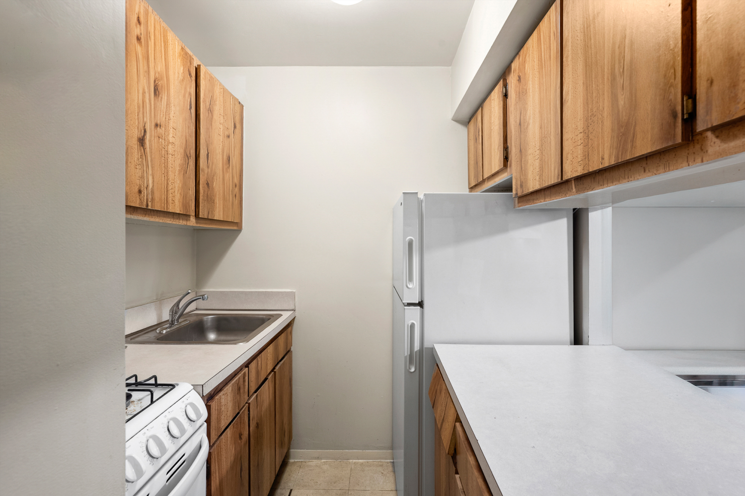 324 PEARL Street 4E