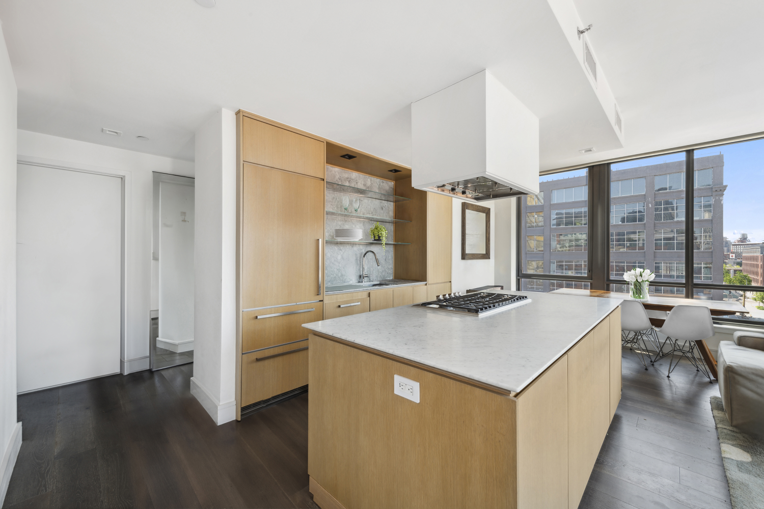 50 GREENPOINT Avenue 6H