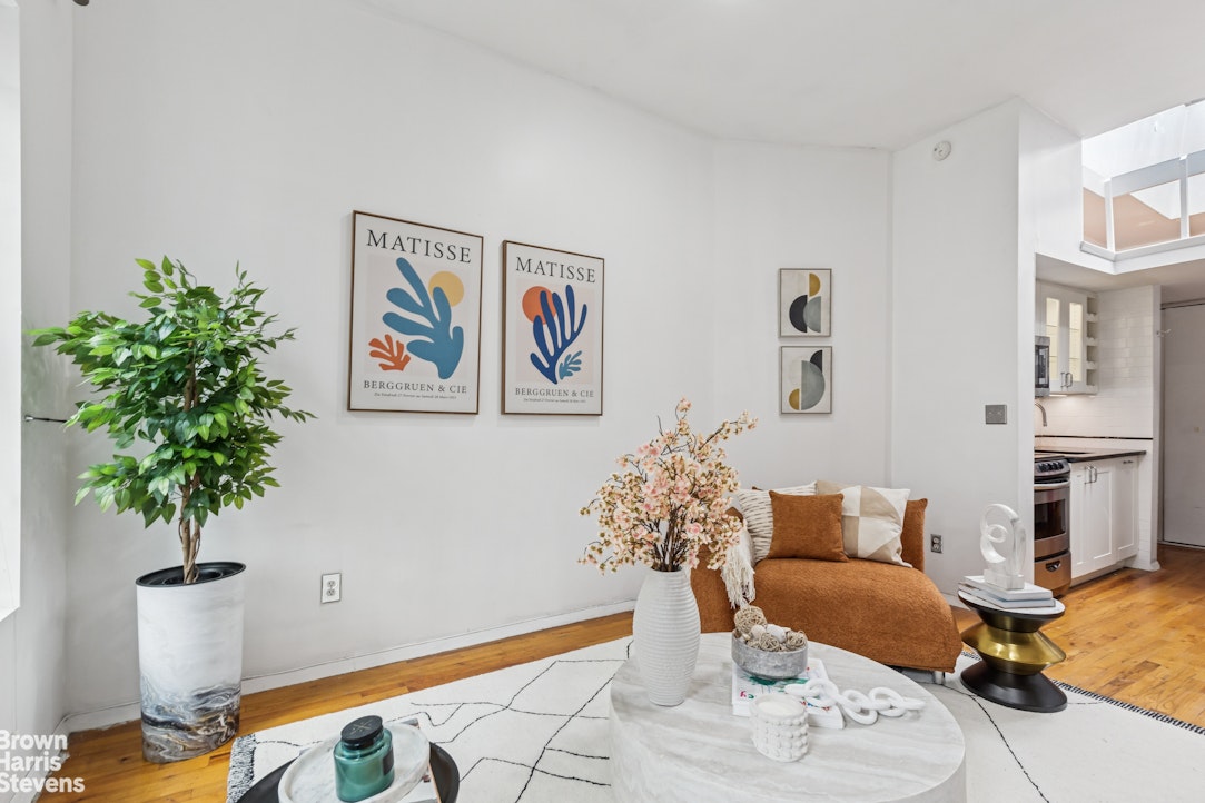 317 E 73RD Street 5FE