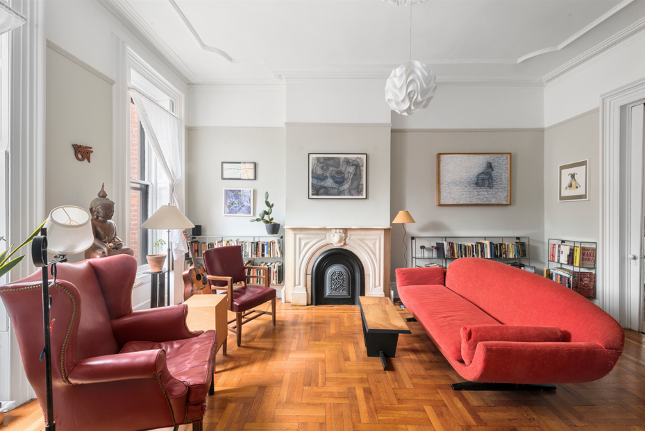 199 BERGEN Street 2