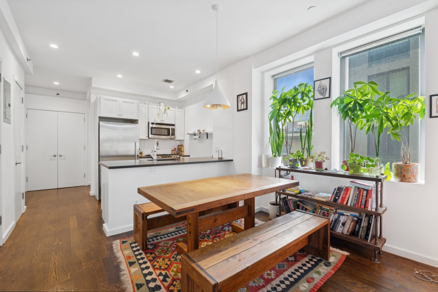 82 IRVING Place 4B