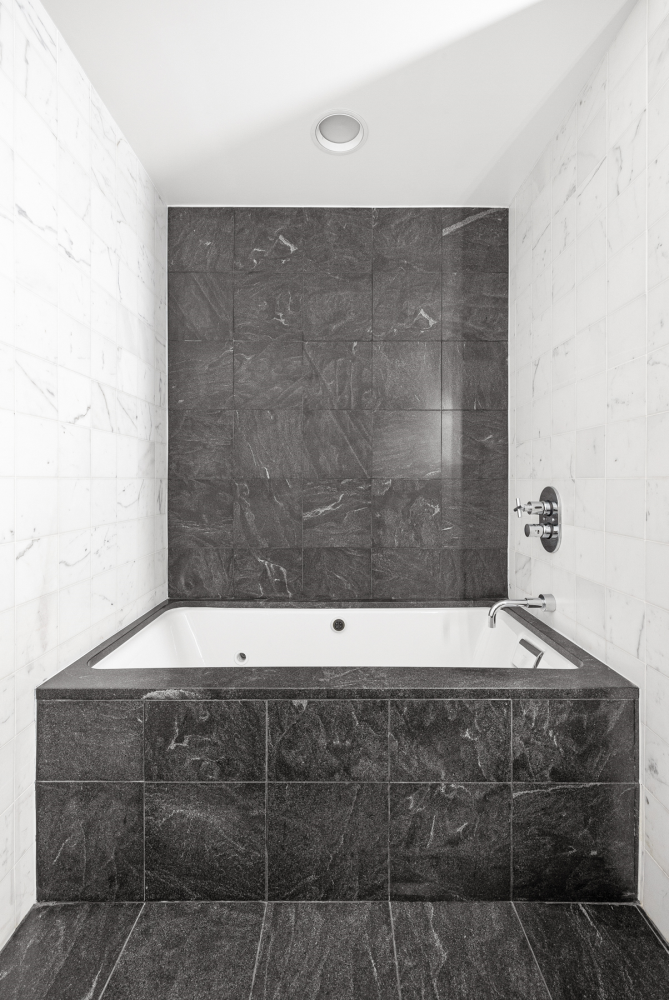 100 W 58TH Street 13E