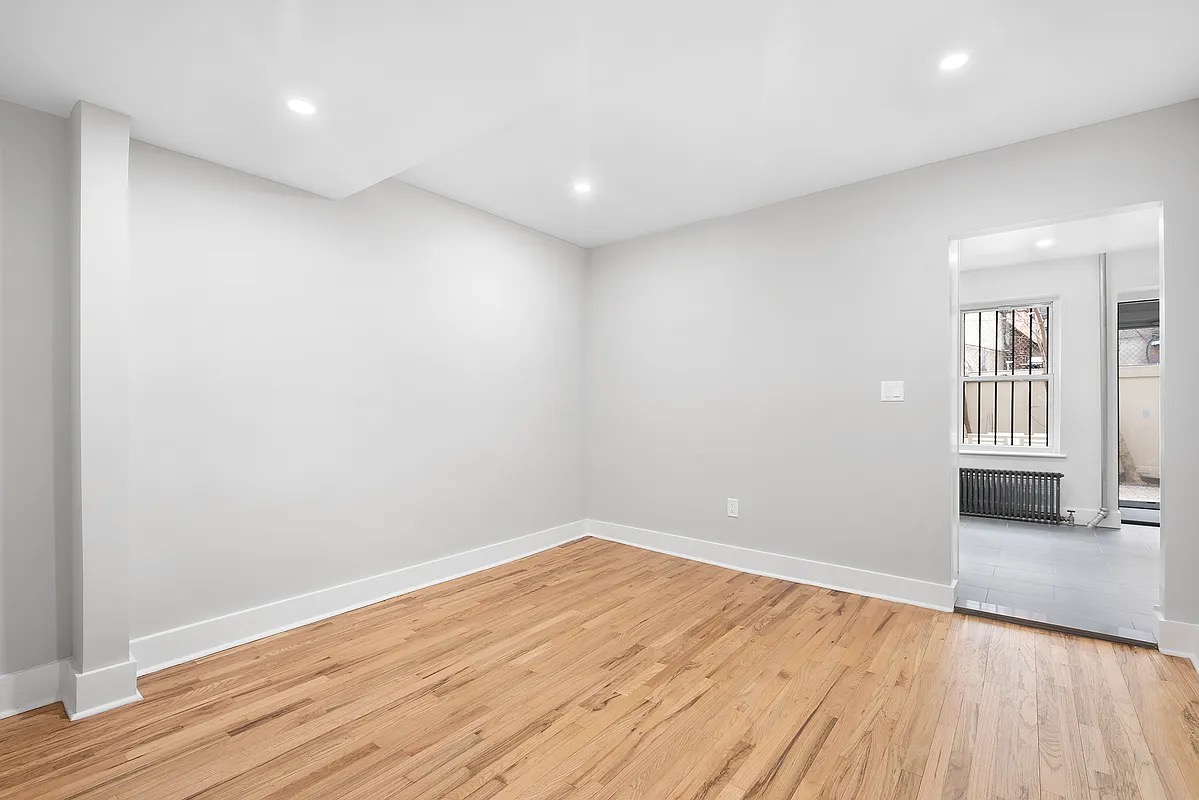 58 DECATUR Street 1
