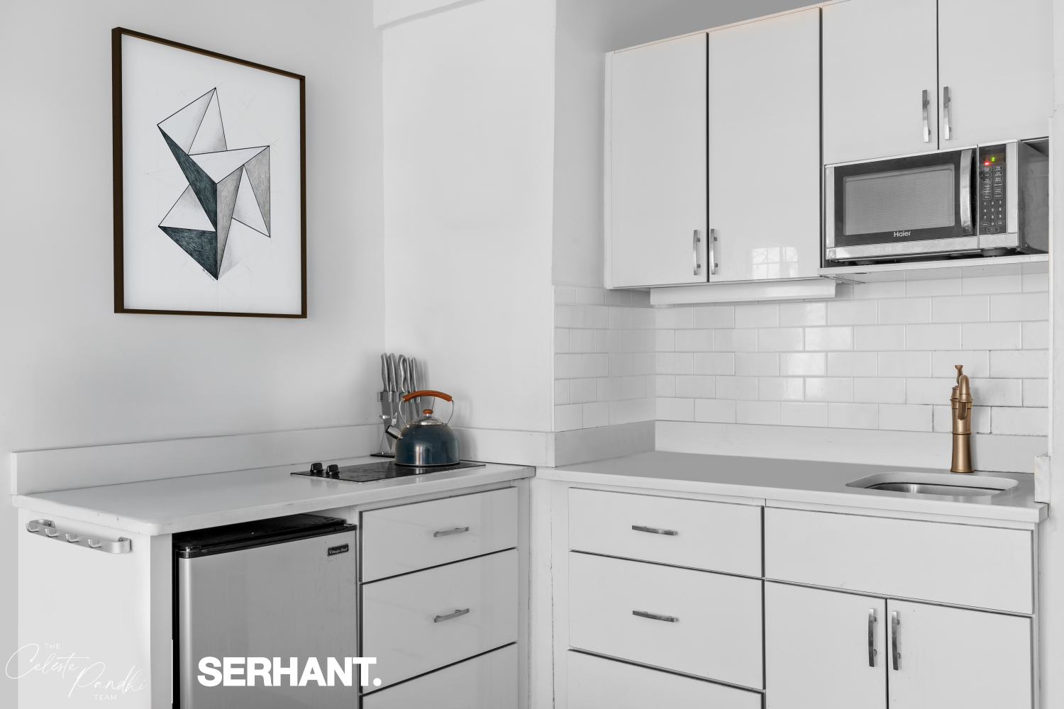 320 E 42ND Street 705