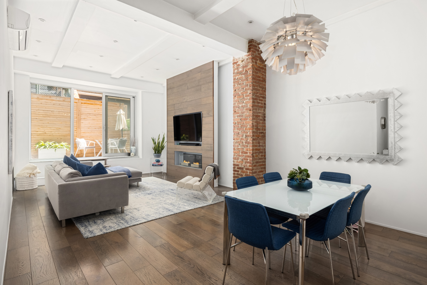 21 E 22ND Street 2B
