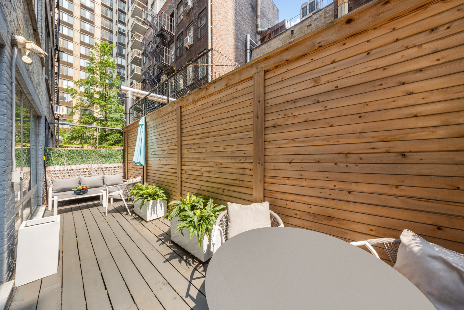 21 E 22ND Street 2B
