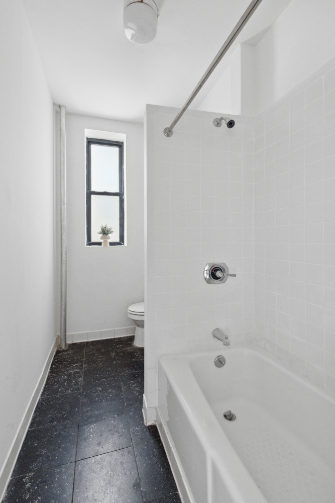 333 4TH Street 1G