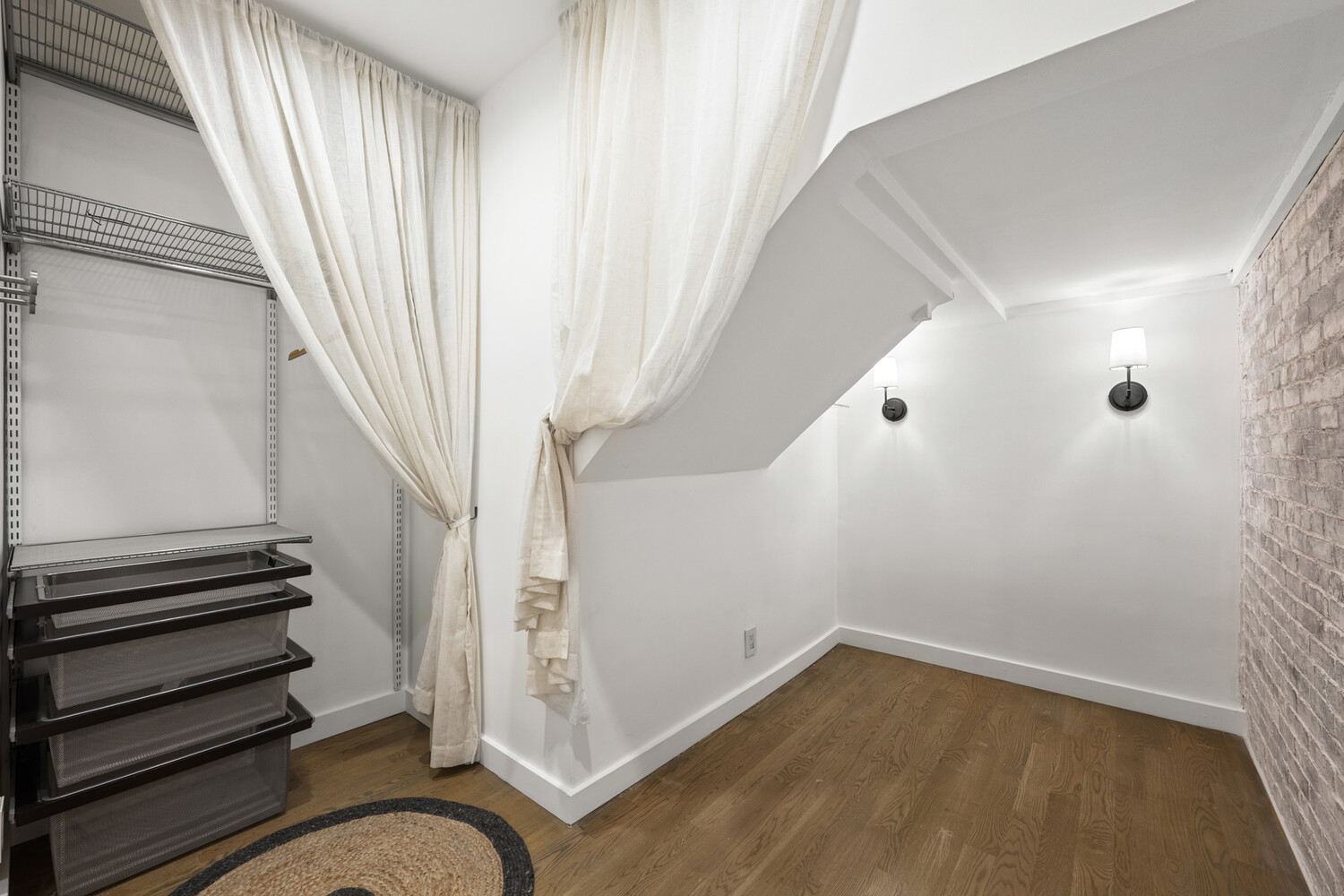 221 W 21ST Street 1A