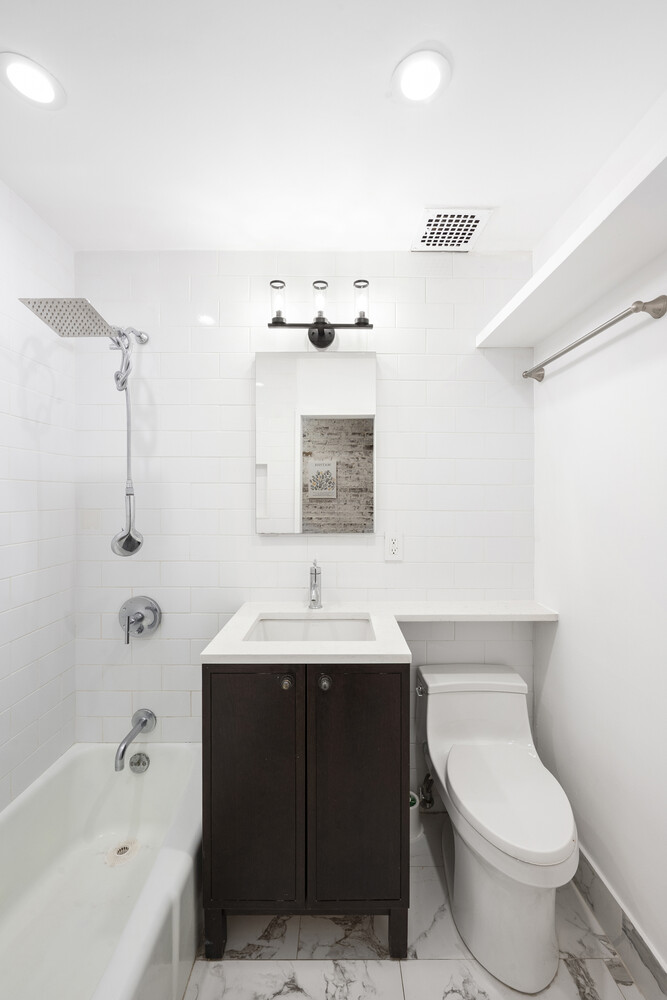 221 W 21ST Street 1A