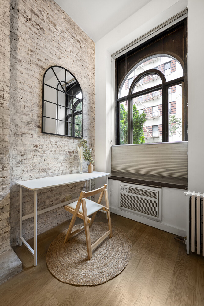 221 W 21ST Street 1A