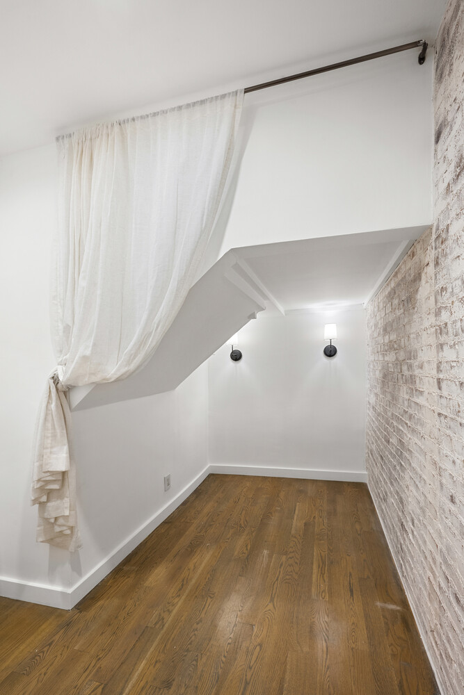 221 W 21ST Street 1A