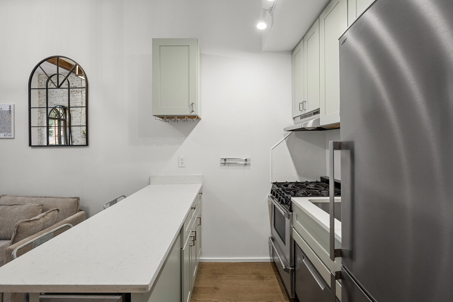 221 W 21ST Street 1A